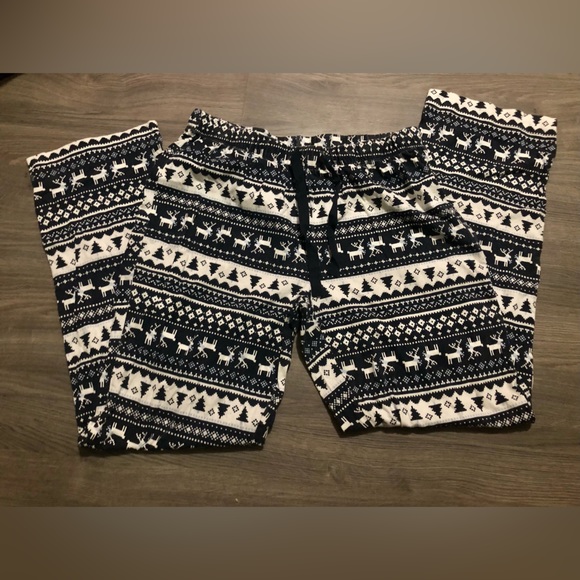 Joe Fresh Intimates & Sleepwear Joe Fresh Winter Themed Pj Pants